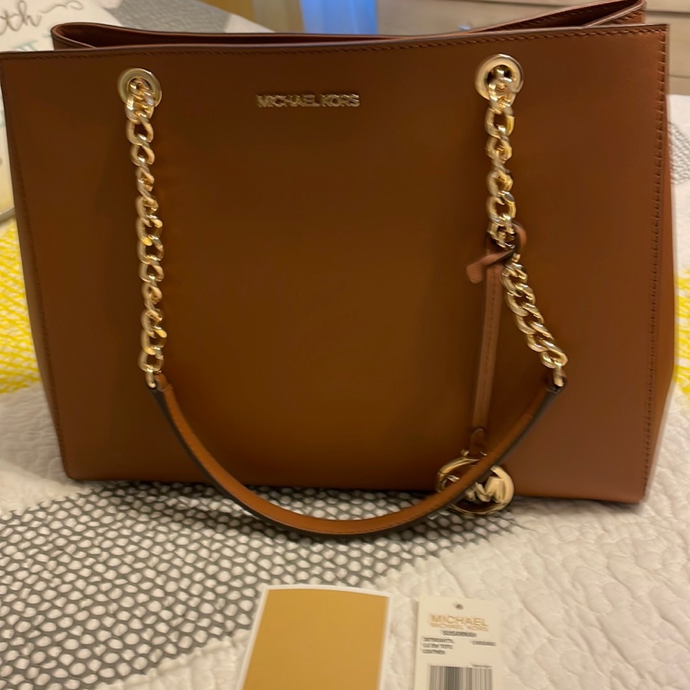 Michael Kors purse